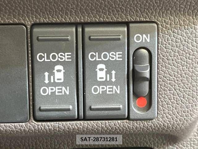 Honda FREED 2017-05 270670-5