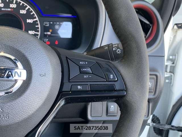 Nissan NOTE 2018-09 337155-11