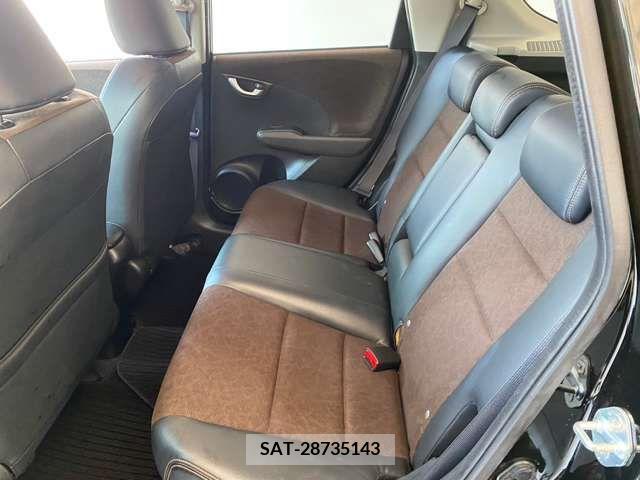 Honda FIT SHUTTLE HYBRID 2013-09 380689-6