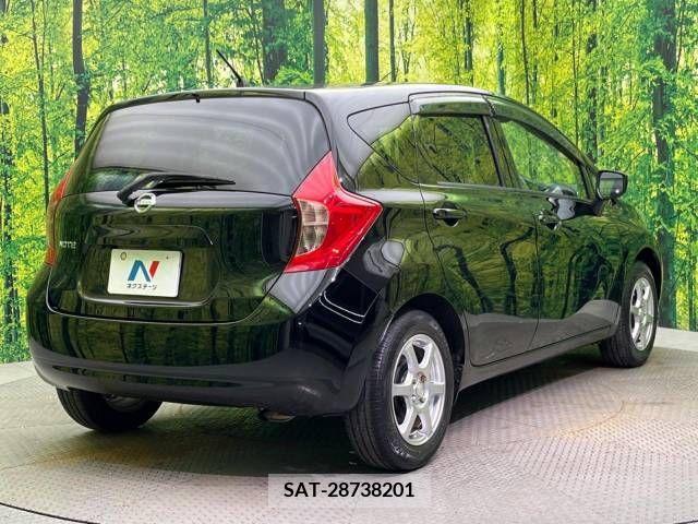 Nissan NOTE 2014-11 382542-17