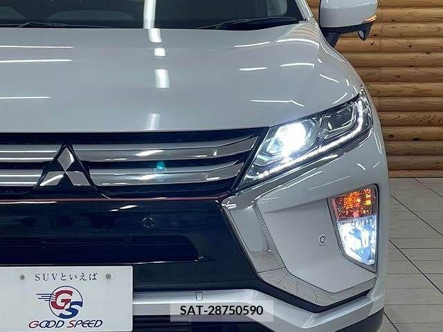 Mitsubishi ECLIPSE CROSS 2018-09 303765-9