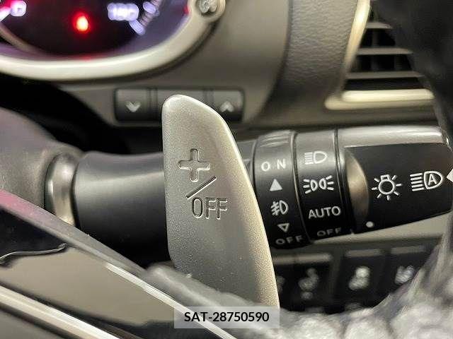 Mitsubishi ECLIPSE CROSS 2018-09 303765-14