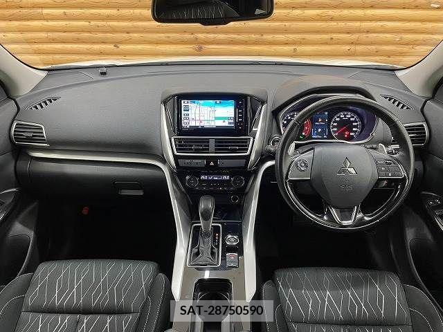 Mitsubishi ECLIPSE CROSS 2018-09 303765-1