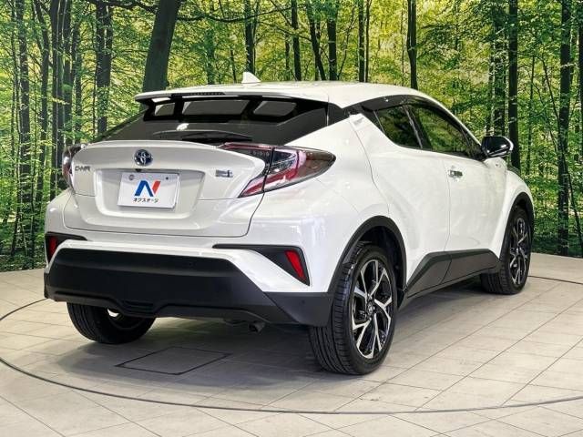 Toyota C-HR 2018-03 183370-17