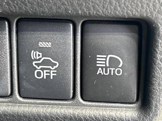 Toyota C-HR 2018-03 183370-7