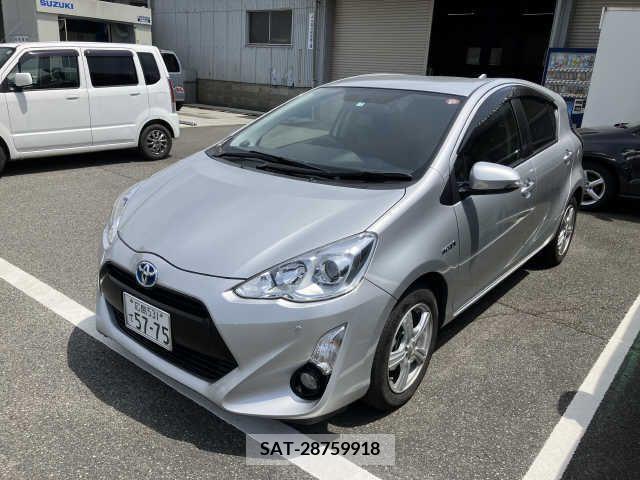 Toyota AQUA 2015-07 260352-0
