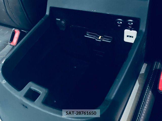 Cadillac ESCALADE 2013-06 263339-9