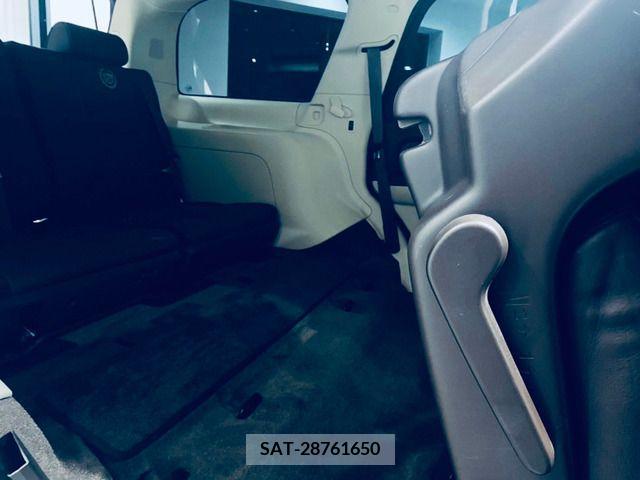 Cadillac ESCALADE 2013-06 263339-3