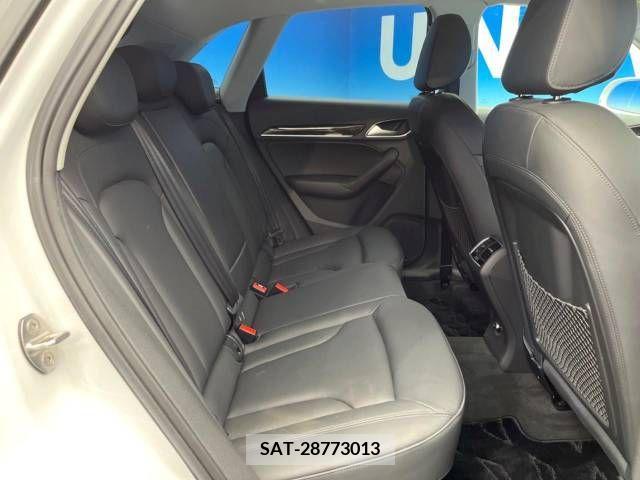 Audi Q3 2017-02 317787-9