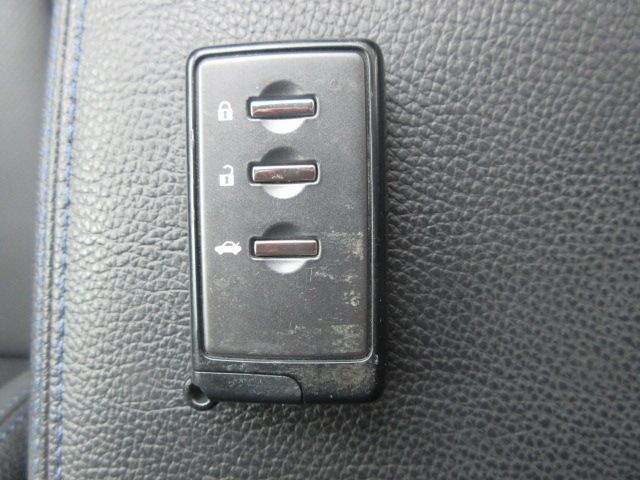 Subaru LEGACY 2012-10 194849-21