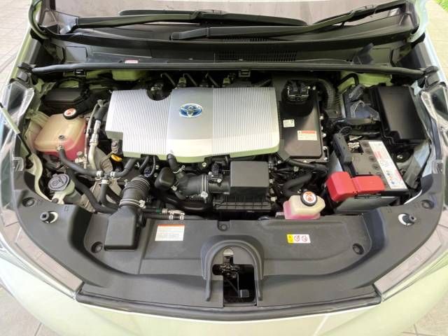 Toyota PRIUS 2018-10 27827-18