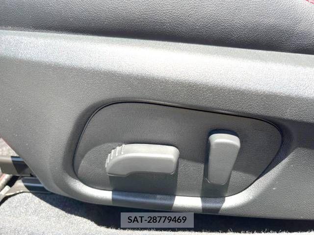 Subaru WRX STI 2019-10 290288-7