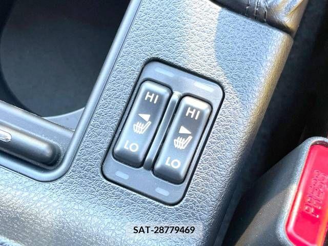 Subaru WRX STI 2019-10 290288-6