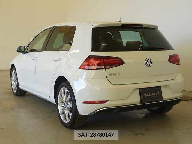VolksWagen GOLF 2019-06 320303-2