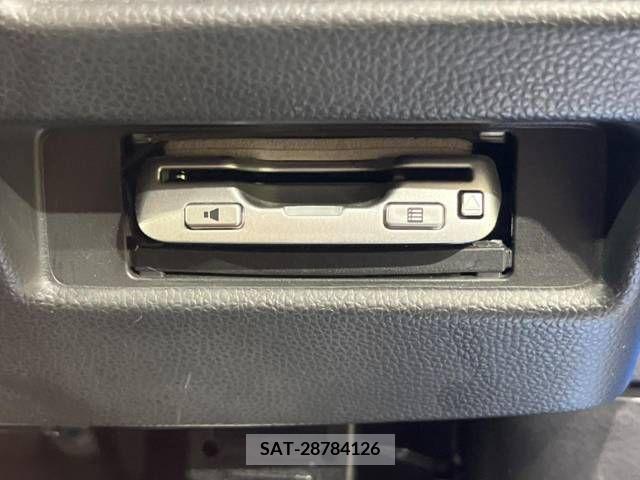 Mazda FLAIR 2017-11 396596-6