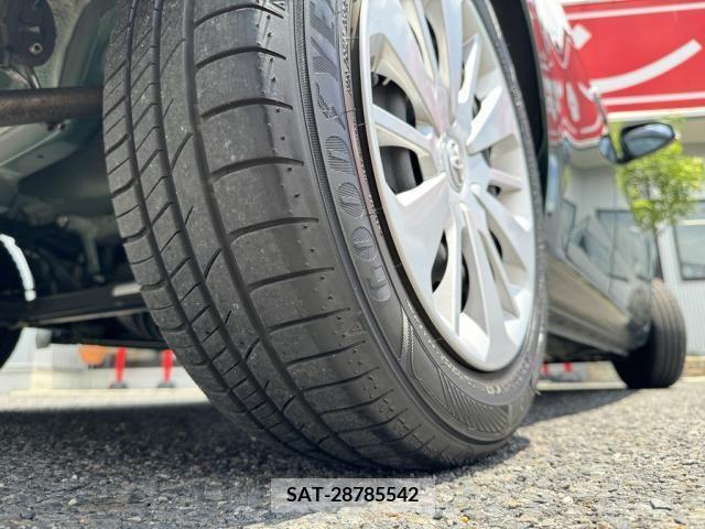 Toyota PASSO 2017-07 327805-7
