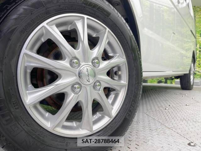 Suzuki EVERY WAGON 2013-07 301791-10
