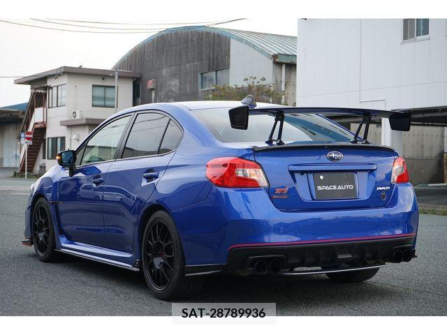 Subaru WRX STI 2018-10 244877-1