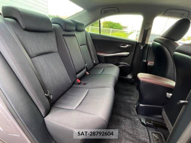 Toyota SAI 2013-08 256117-9