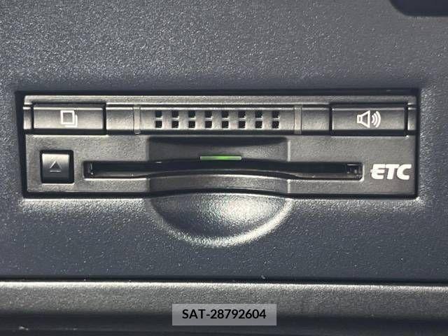 Toyota SAI 2013-08 256117-6