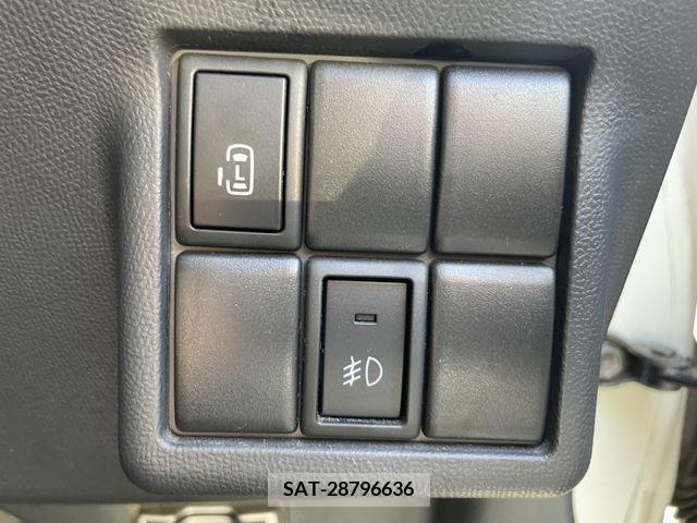 Nissan ROOX 2011-08 354708-15