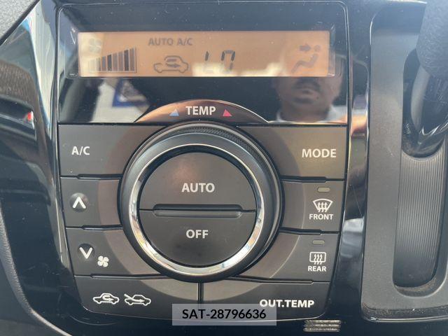 Nissan ROOX 2011-08 354708-13