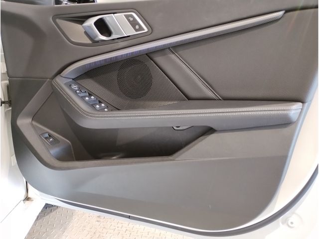 Bmw 1 SERIES 2020-08 18613-27