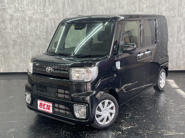 Toyota Pixis Mega 2019-04 180792-0