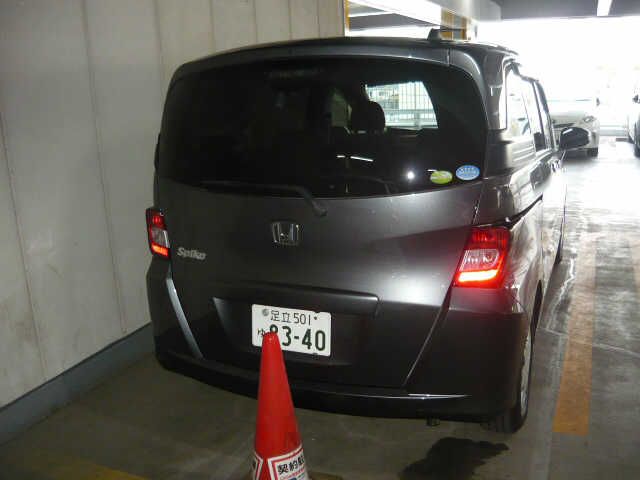 Honda FREED SPIKE 2011-08 194470-2