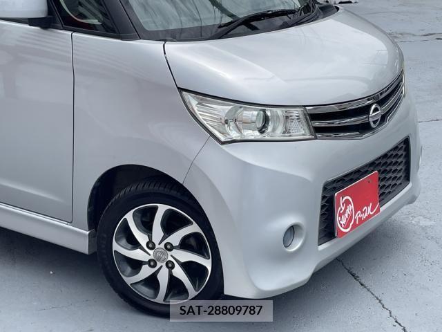 Nissan ROOX 2010-02 388519-4