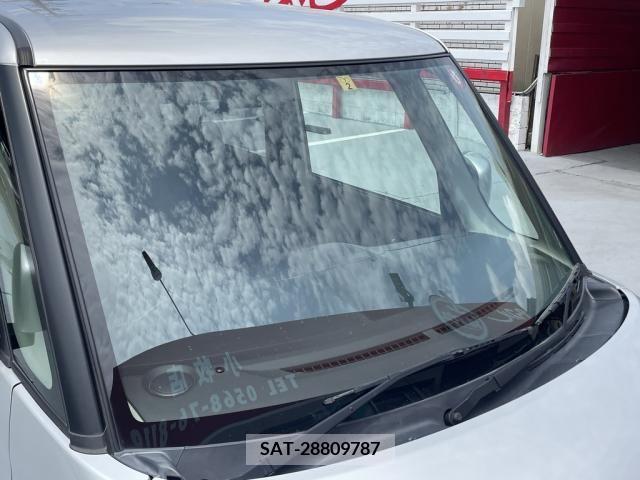 Nissan ROOX 2010-02 388519-11