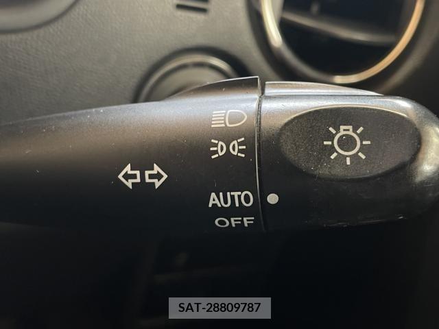 Nissan ROOX 2010-02 388519-28
