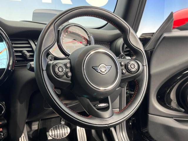 Bmw MINI 2019-02 191928-19