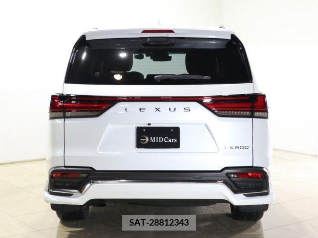 Lexus LX 2022-07 213449-2