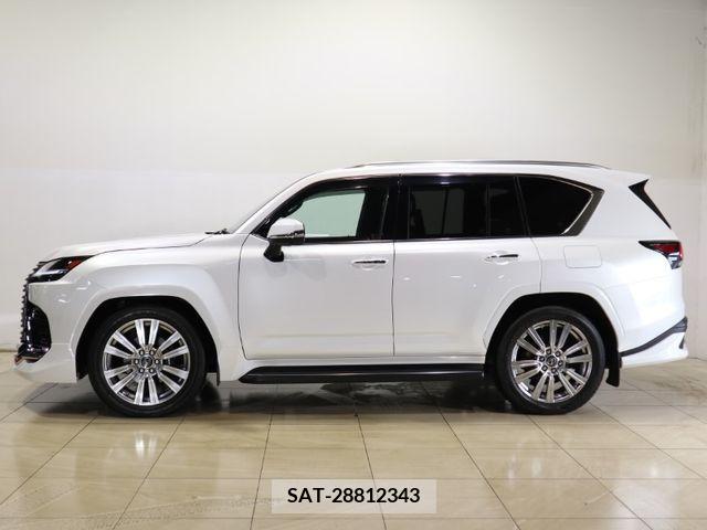 Lexus LX 2022-07 213449-4