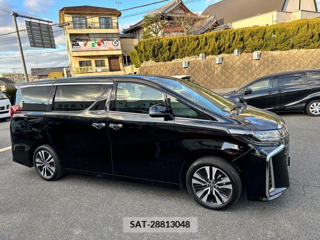 Toyota ALPHARD 2023-04 214427-3