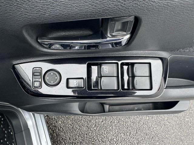 Nissan ROOX 2021-03 195235-18