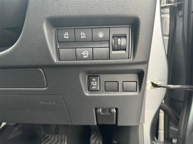 Nissan ROOX 2021-03 195235-19