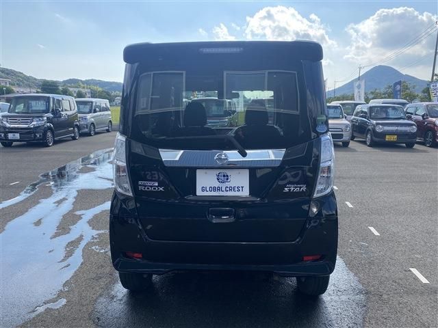Nissan DAYZ ROOX 2017-01 185814-12