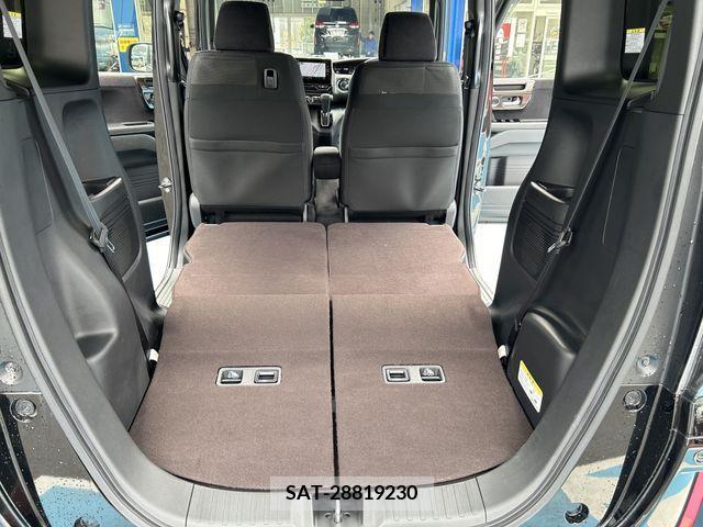 Honda N BOX CUSTOM 2019-05 225516-21