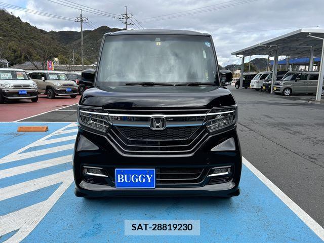 Honda N BOX CUSTOM 2019-05 225516-1