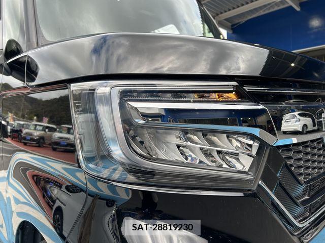 Honda N BOX CUSTOM 2019-05 225516-27