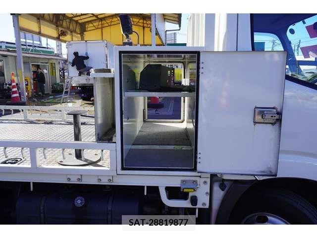Hino DUTRO 2016-03 217150-18