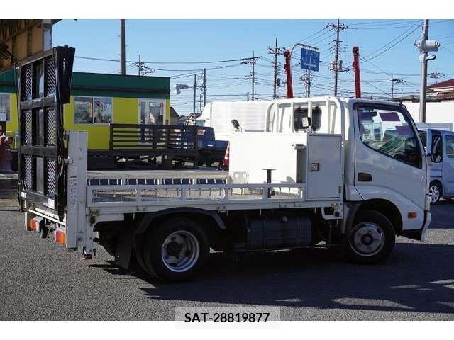 Hino DUTRO 2016-03 217150-7