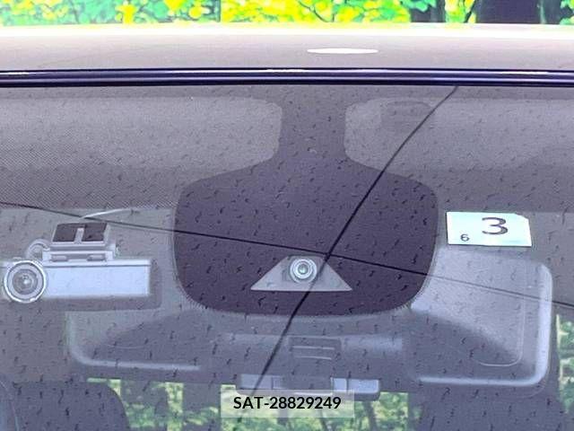 Nissan SERENA 2019-03 284206-3