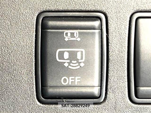 Nissan SERENA 2019-03 284206-6