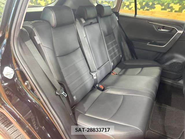 Toyota RAV4 2019-05 313122-9