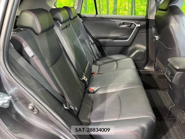 Toyota RAV4 2021-11 313121-9