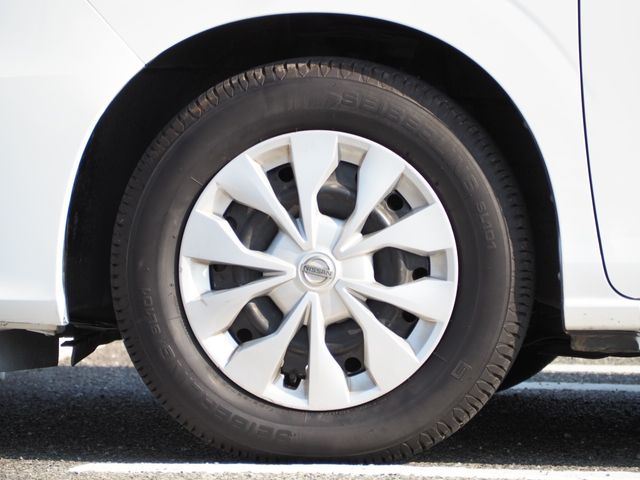 Nissan SERENA 2018-07 16335-9