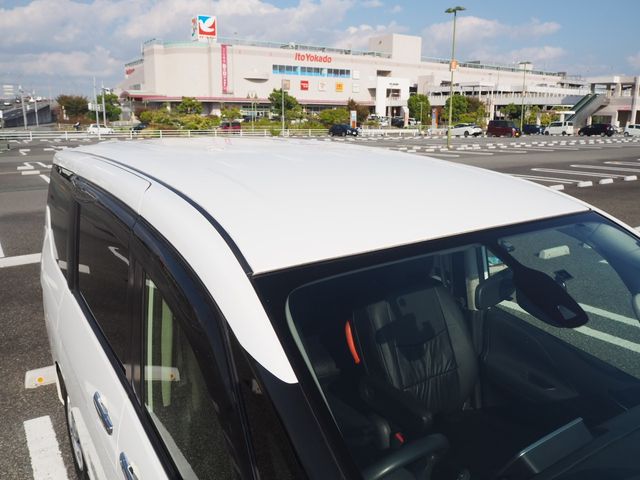 Nissan SERENA 2018-07 16335-27